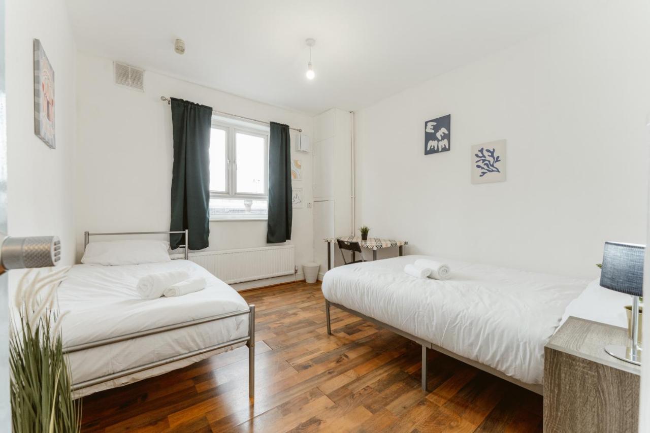 Upton Park Bedrooms 25 Min To Central London Luaran gambar